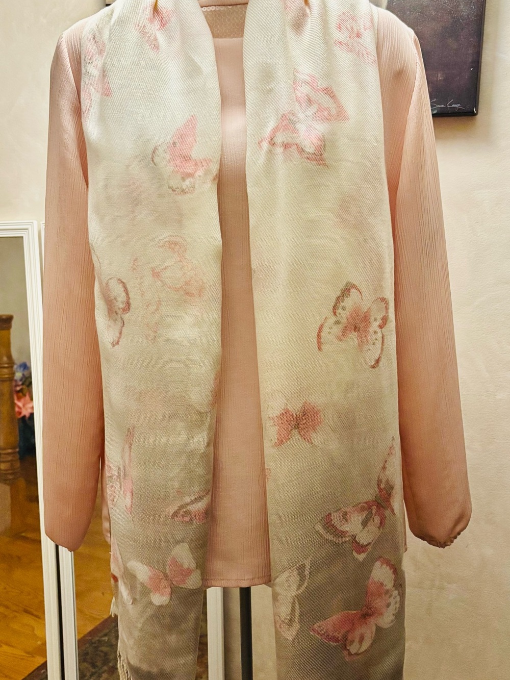 Women's Light Pink Butterfly shawl/wrap 70 by 28 inches tote